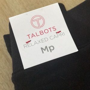 NWT Black Talbots Capri Pants
